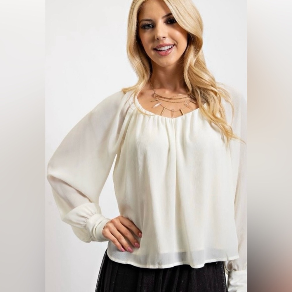 NWT Easel lined cream flowy blouse sz M